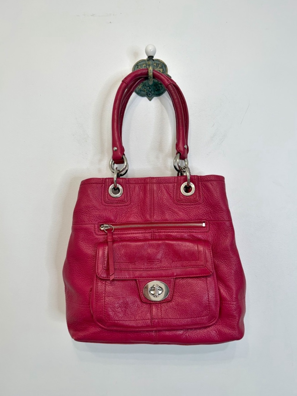 Coach Cherry Red Pebble Leather Hampton TurnLock Hobo F15694 Shoulder Bag Purse